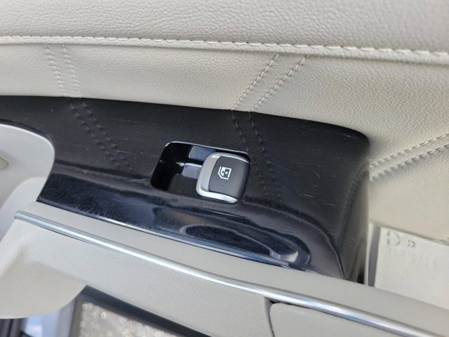 Used 2021 Kia Sorento SX image 13