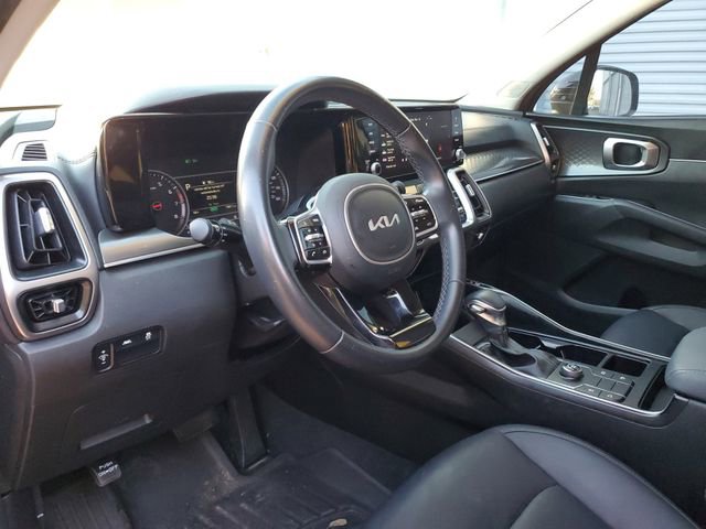 Used 2023 Kia Sorento S image 19