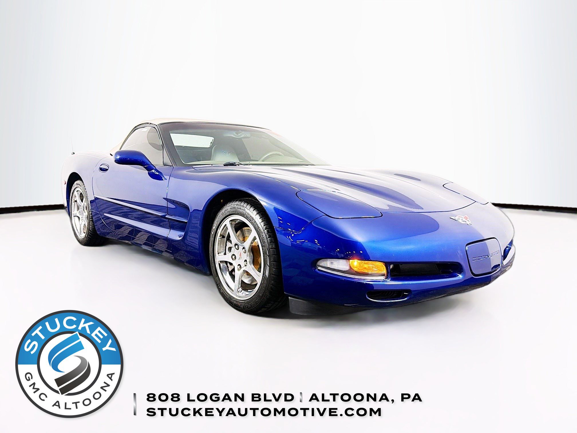 Used 2004 Chevrolet Corvette Convertible w/ Preferred Equipment Group image 1