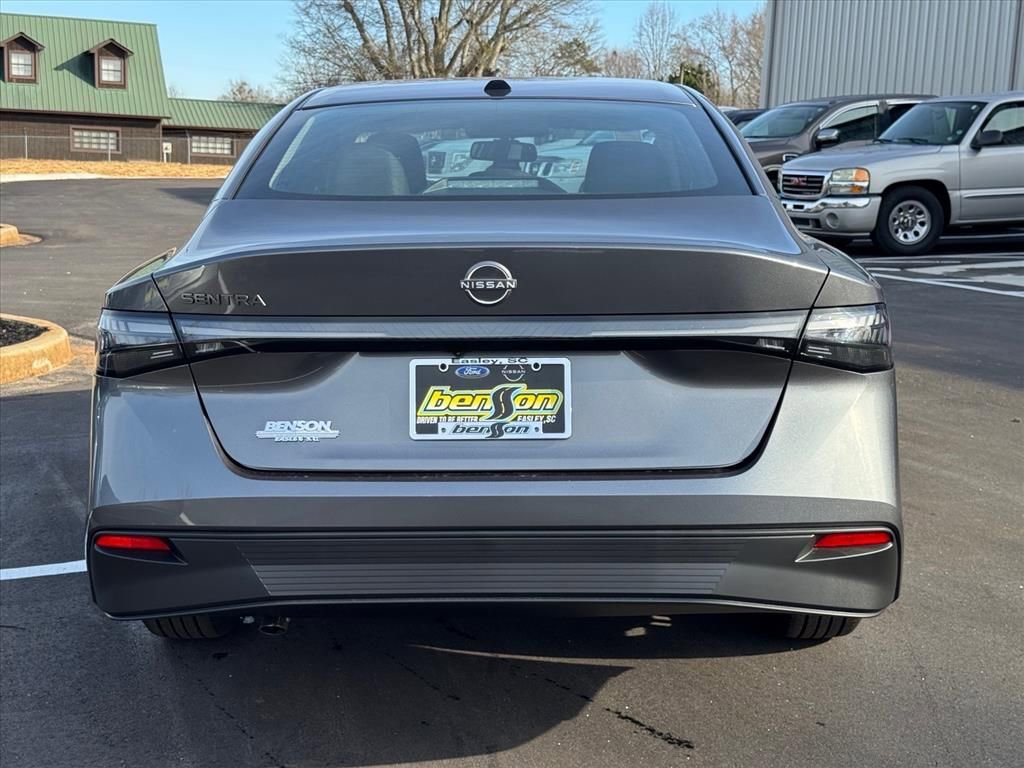 New 2026 Nissan Sentra SV w/ SV Convenience Package FWD image 4