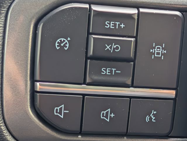 Used 2022 Ford F150 XLT w/ Equipment Group 302A High AWD/4WD image 20