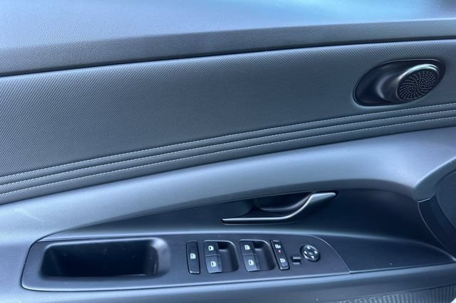 Certified 2026 Hyundai Elantra Sport FWD image 9