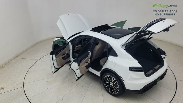Used 2025 Porsche Macan Electric RWD image 88