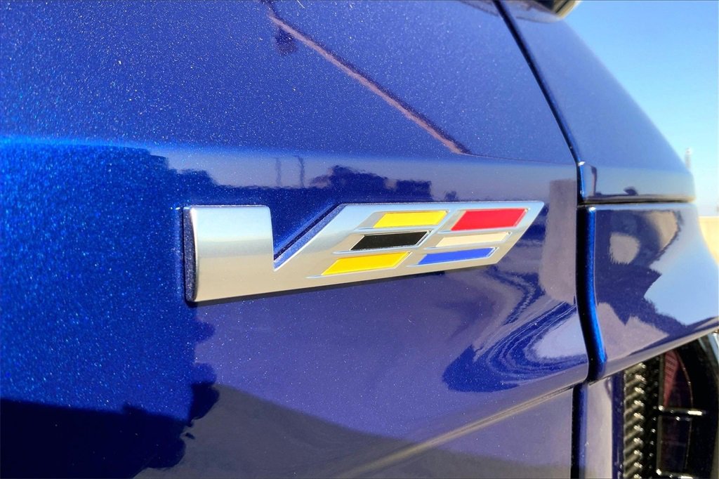 New 2026 Cadillac Lyriq V image 16