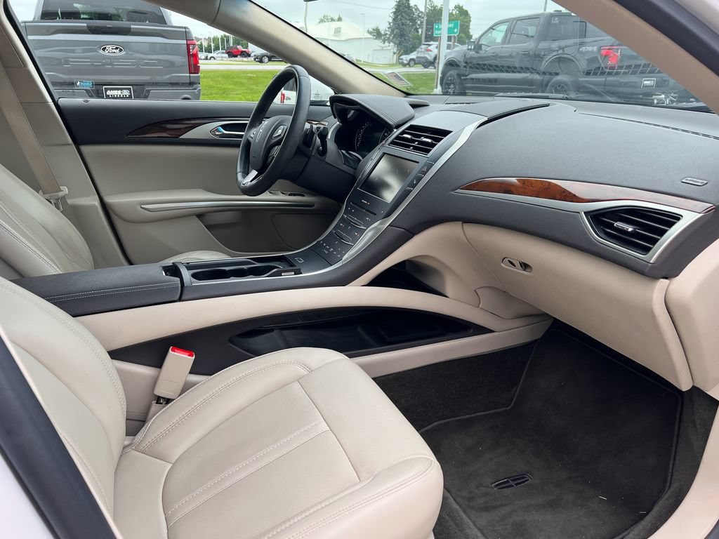 Used 2016 Lincoln MKZ AWD w/ Equipment Group 300A Reserve image 17