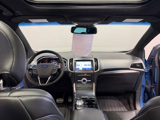 Used 2019 Ford Edge ST w/ Cold Weather Package AWD/4WD image 33
