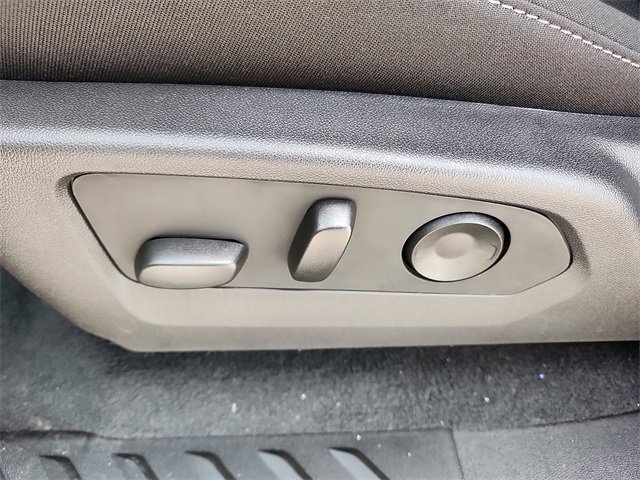 New 2025 GMC Canyon Elevation w/ Convenience Package image 11