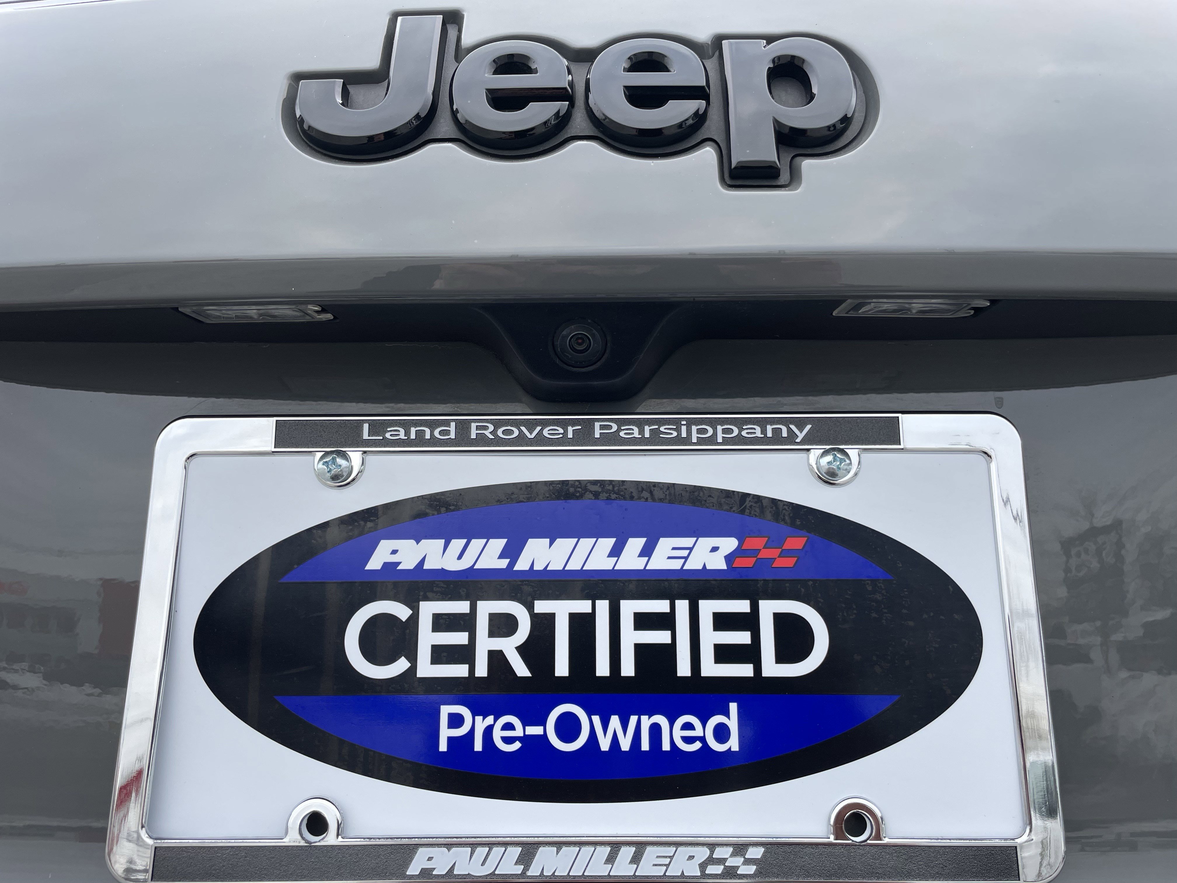 Used 2021 Jeep Grand Cherokee Laredo X image 39