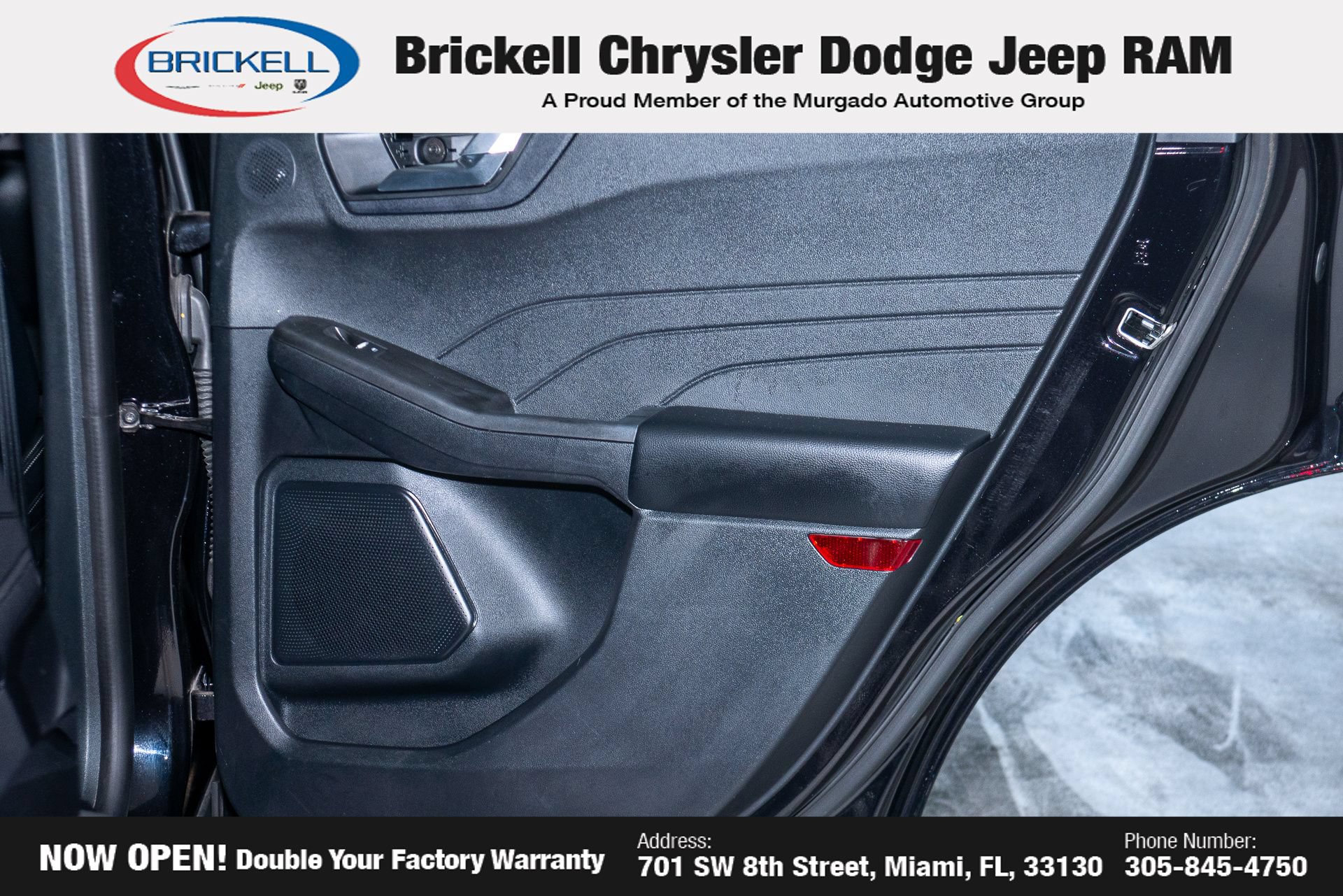 Used 2021 Ford Escape SEL w/ Technology Package FWD image 12
