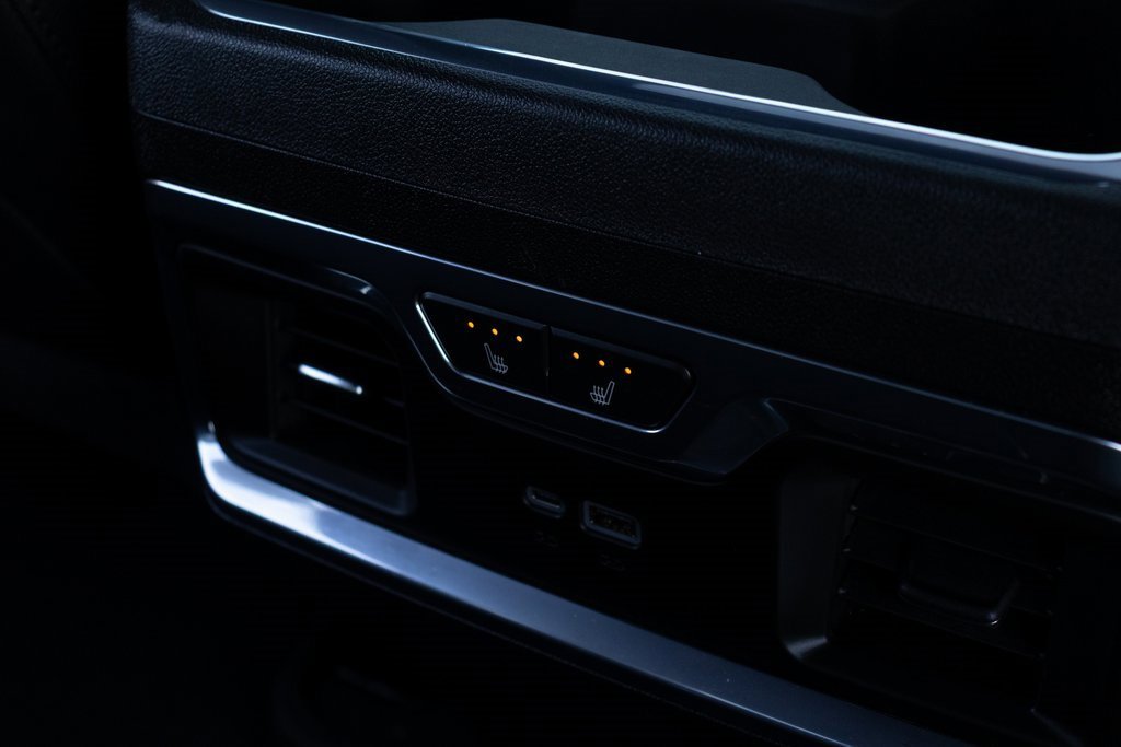 Used 2025 Chevrolet Silverado 1500 LTZ w/ LTZ Premium Package image 25