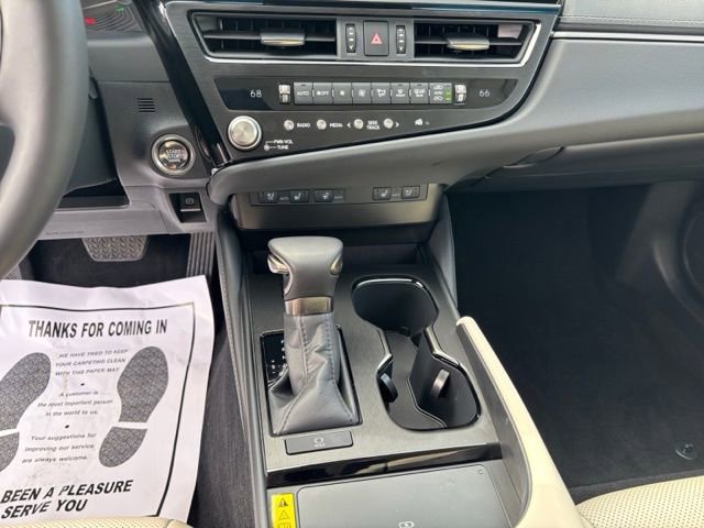Used 2025 Lexus ES 350 w/ Premium Package image 20