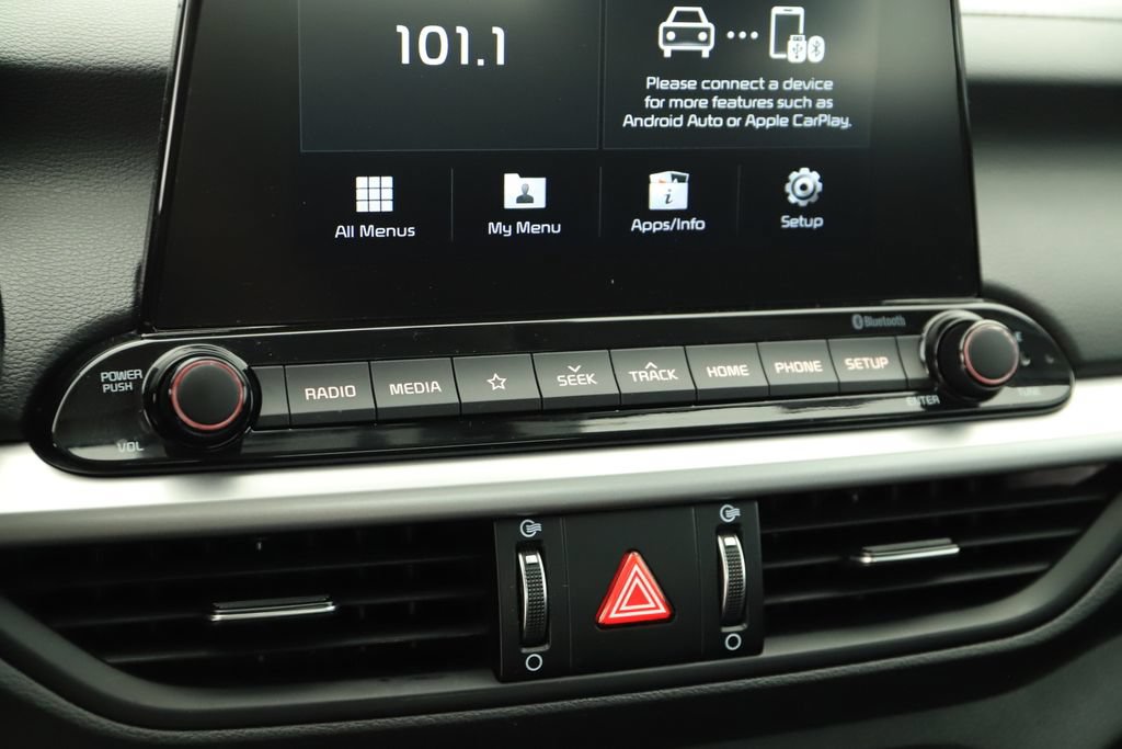Used 2020 Kia Forte LXS FWD image 26