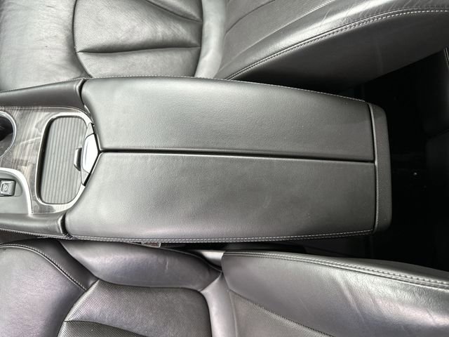 Used 2019 Buick Envision Essence FWD image 25