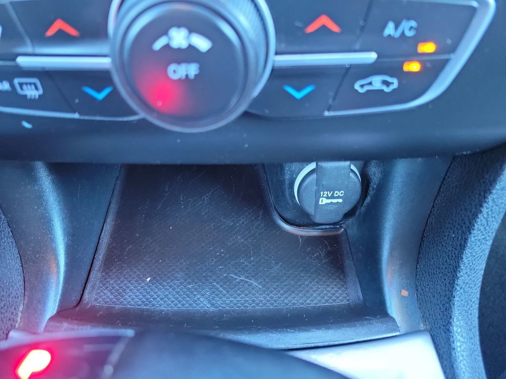 Used 2022 Dodge Charger SXT w/ Leather Interior Group image 33