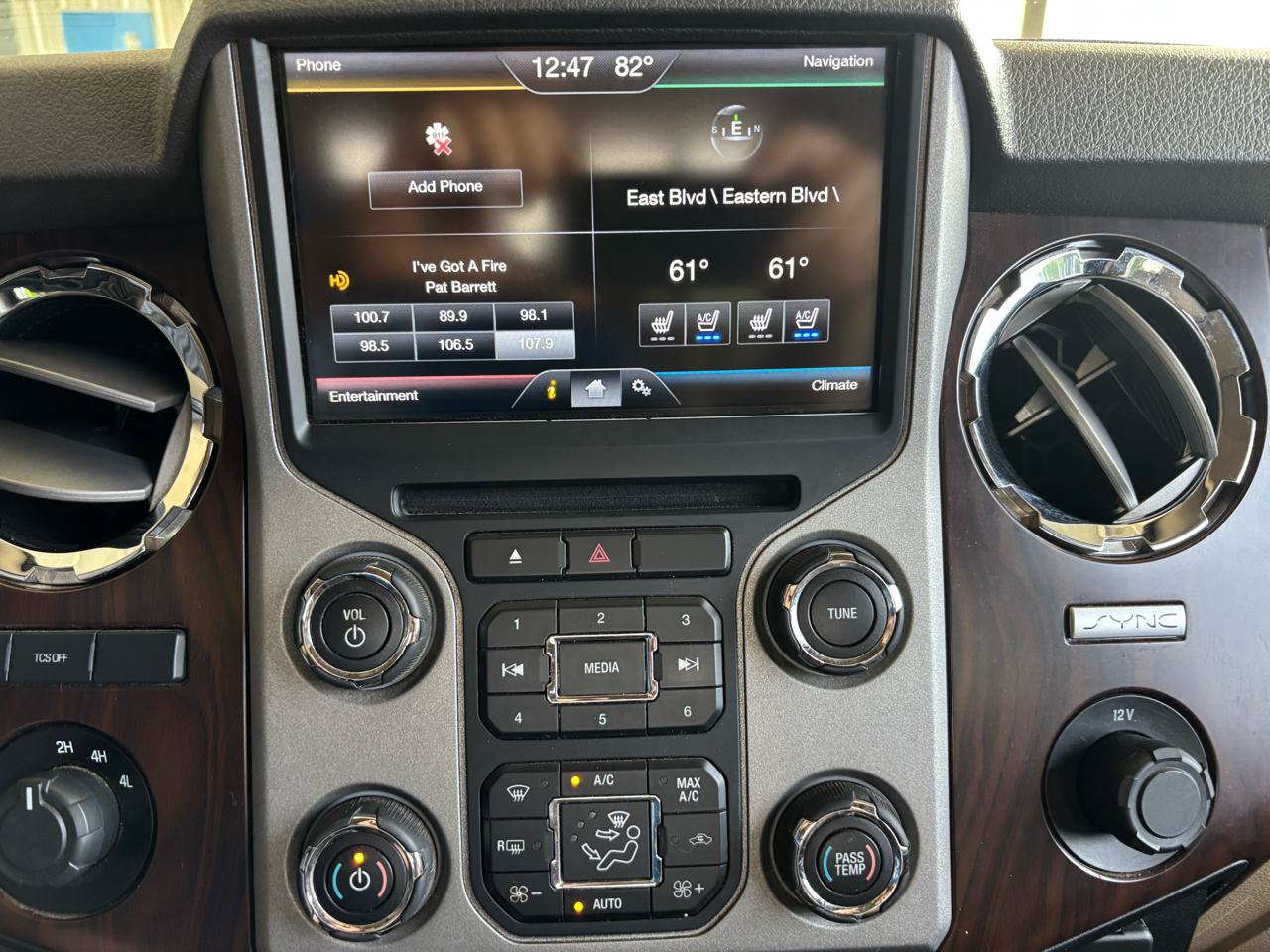 Used 2016 Ford F350 Lariat w/ Lariat Ultimate Package AWD/4WD image 18