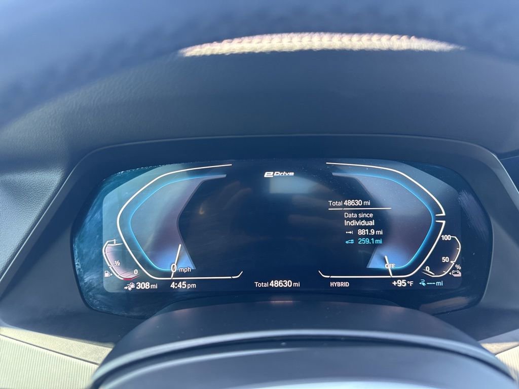 Used 2022 BMW X5 xDrive45e w/ M Sport Package image 17