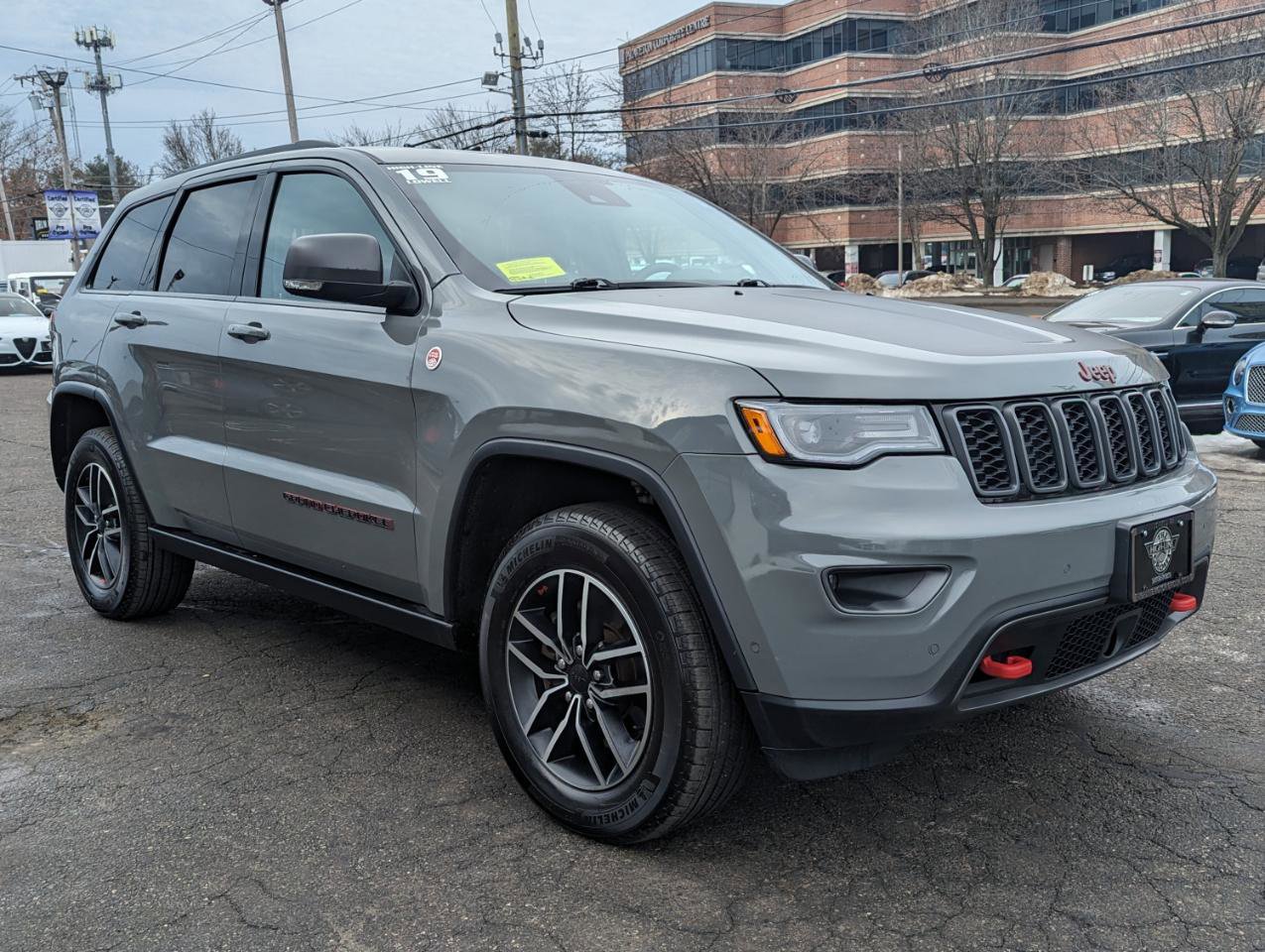 Used 2019 Jeep Grand Cherokee Trailhawk w/ Trailhawk Luxury Group image 5