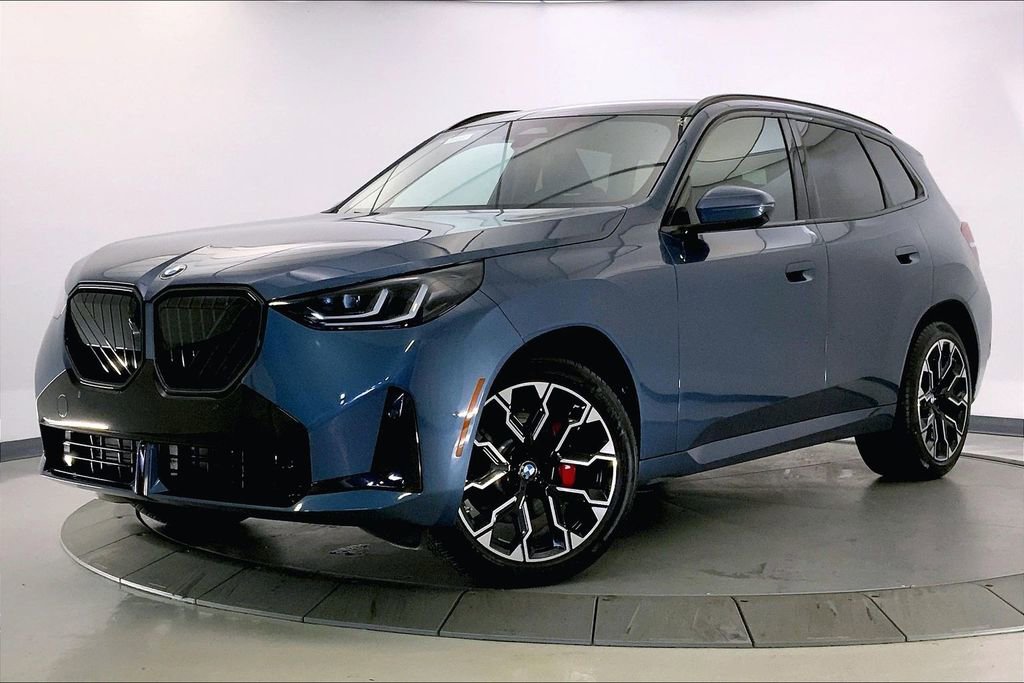 Certified 2025 BMW X3 xDrive30i w/ Premium Package image 11