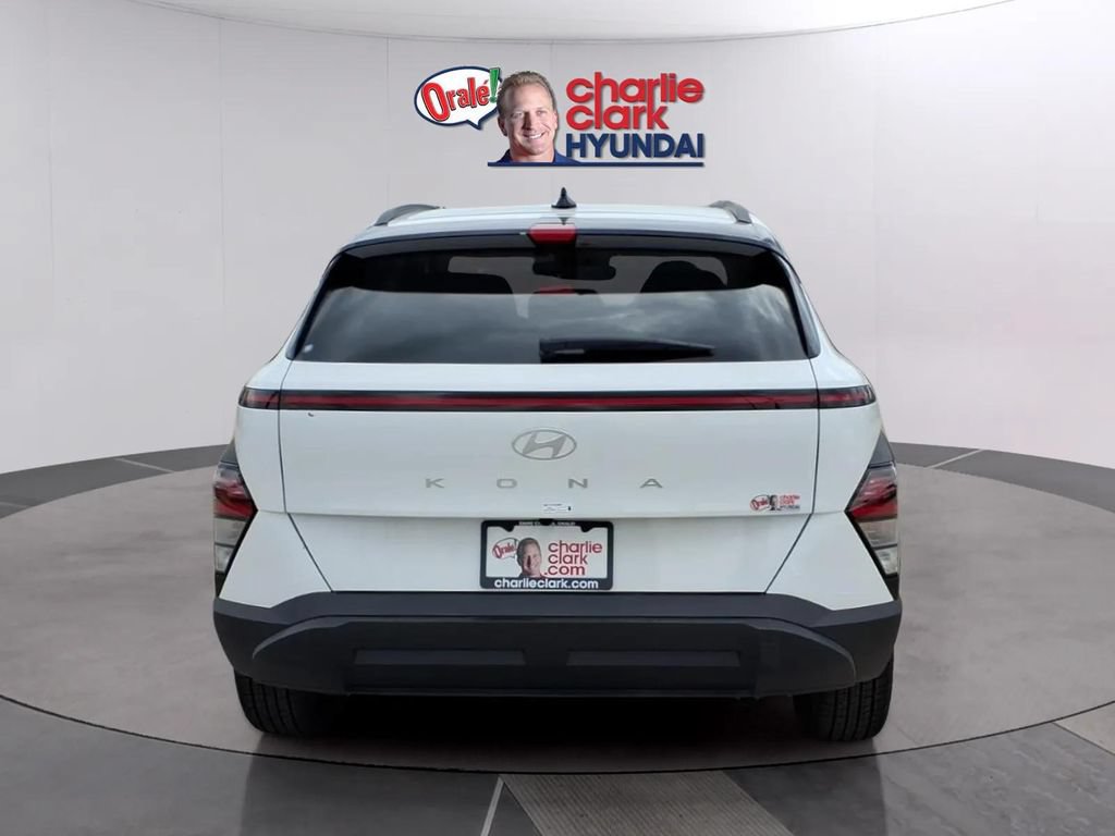 New 2026 Hyundai Kona SEL Sport FWD image 4