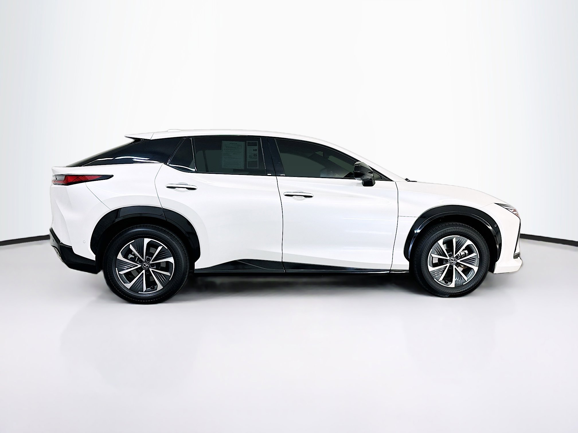 Used 2023 Lexus RZ 450e Premium w/ Technology Package AWD/4WD image 10