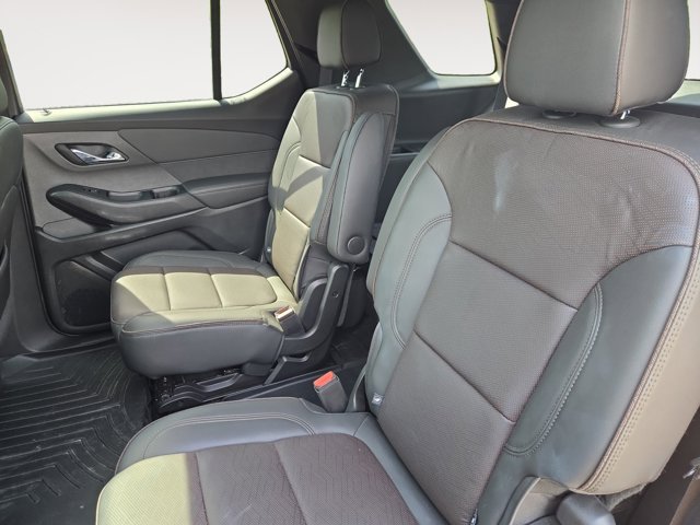Certified 2023 Chevrolet Traverse High Country AWD/4WD image 13