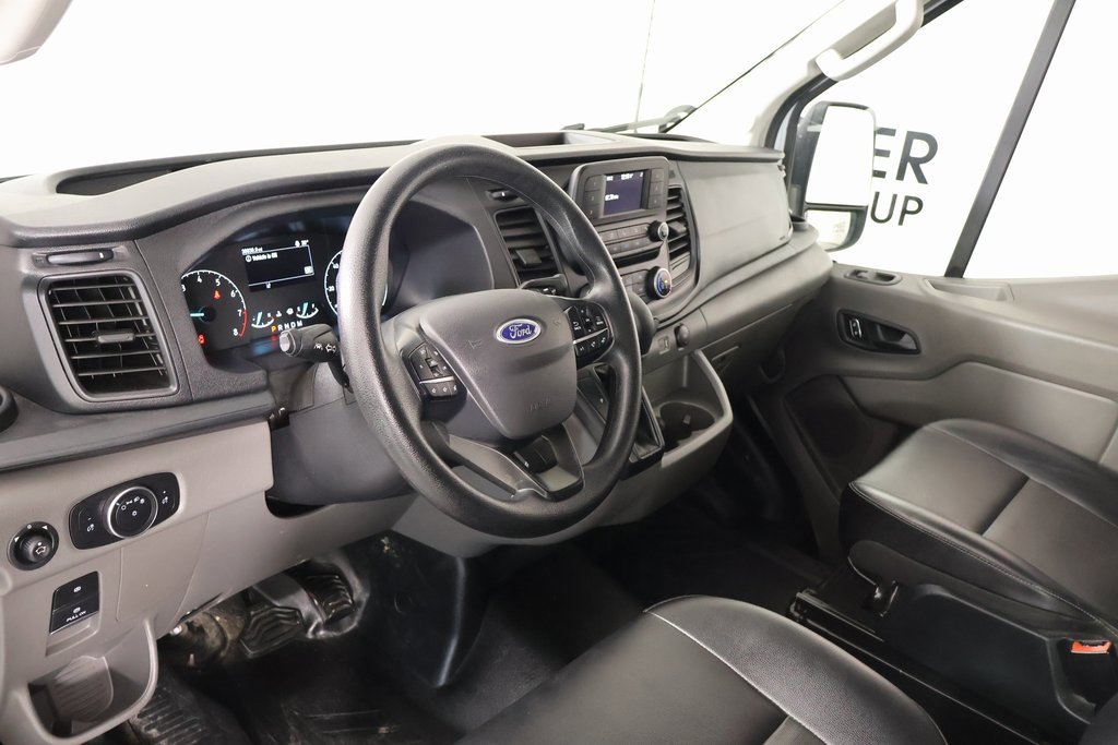 Used 2023 Ford Transit 350 XL image 2