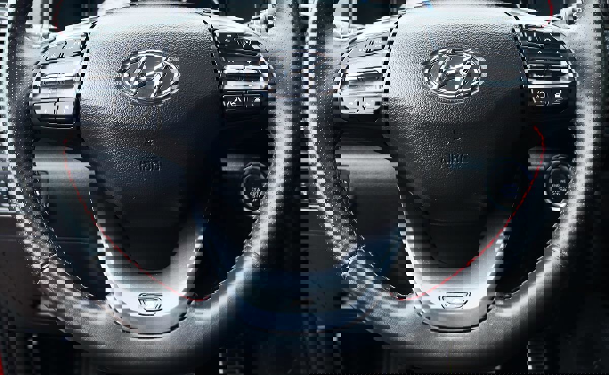 Used 2022 Hyundai Kona N Line w/ Tech Package image 59