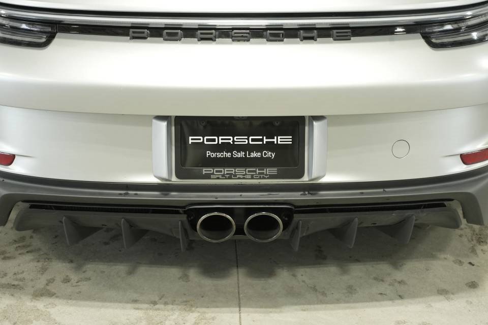 Used 2022 Porsche 911 GT3 image 46
