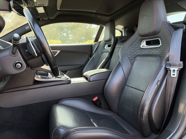 Used 2022 Jaguar F-TYPE Coupe image 16