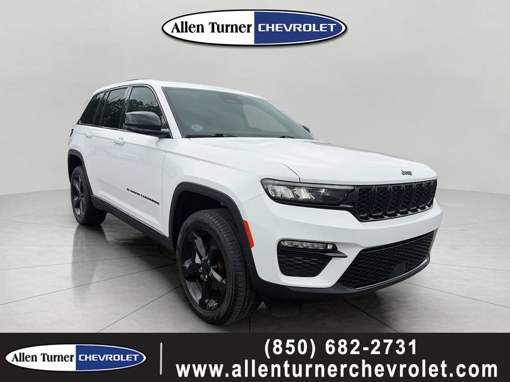 Used 2023 Jeep Grand Cherokee Limited w/ Black Appearance Package