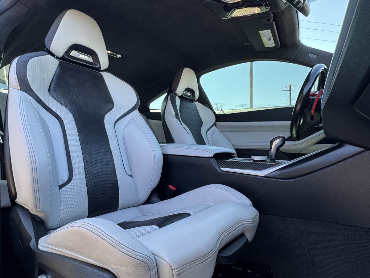 Used 2022 BMW M4 Competition w/ Executive Package RWD image 37