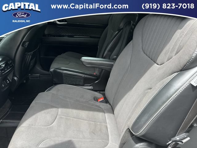 Used 2025 Hyundai Palisade Calligraphy AWD/4WD image 18