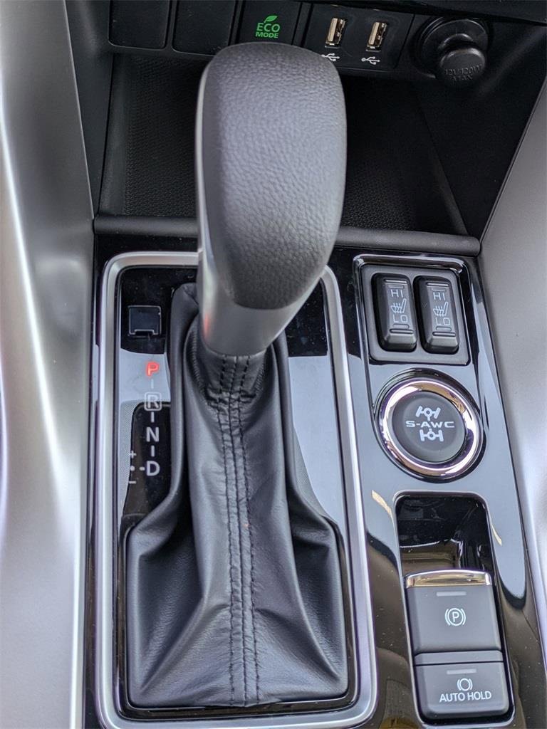 New 2025 Mitsubishi Eclipse Cross SE image 12