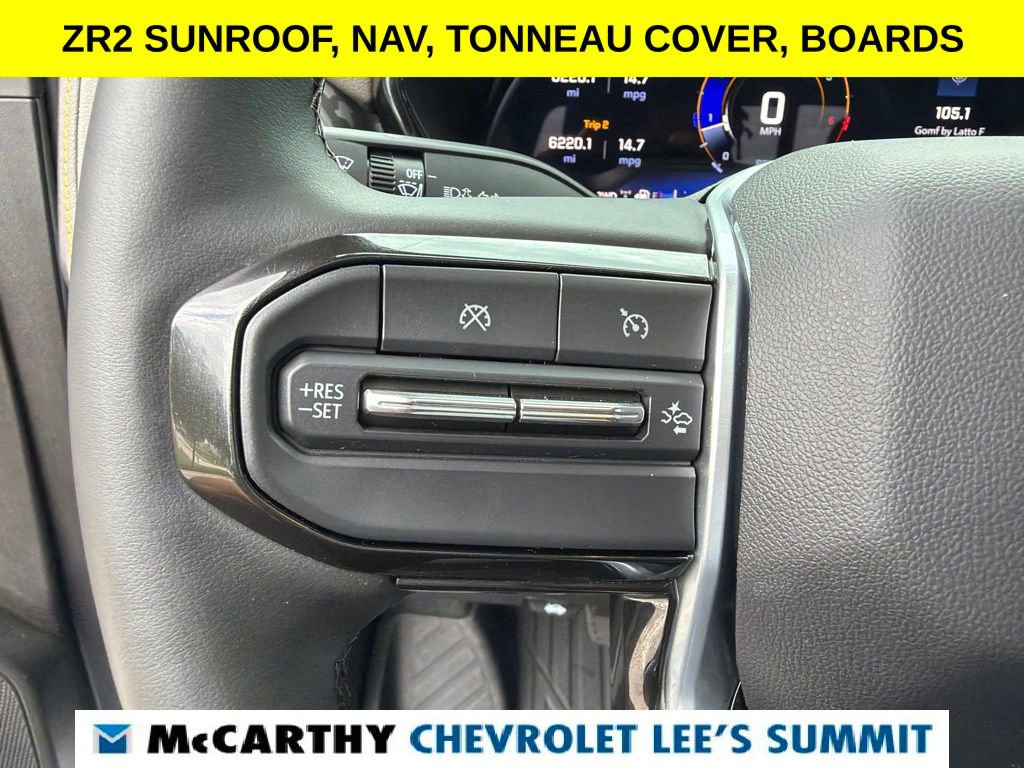 Used 2025 Chevrolet Colorado ZR2 w/ Midnight Edition AWD/4WD image 21