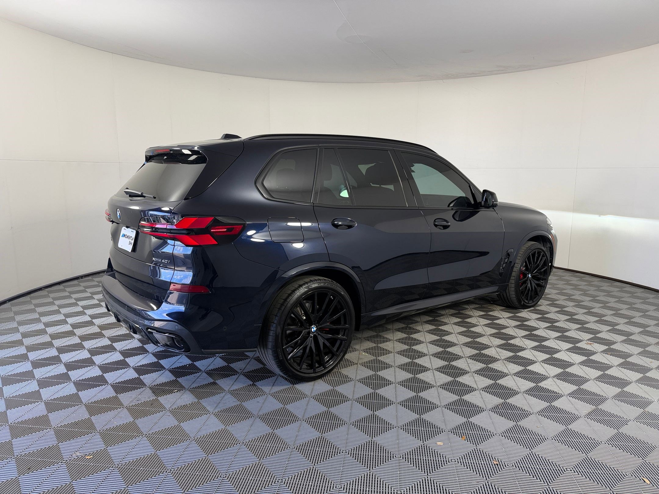 Certified 2024 BMW X5 xDrive40i w/ M Sport Package image 9