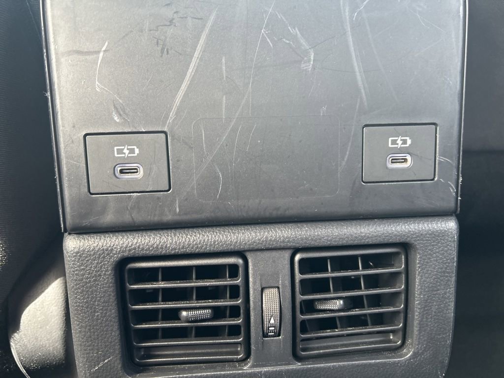 Used 2024 Subaru Solterra Premium image 26