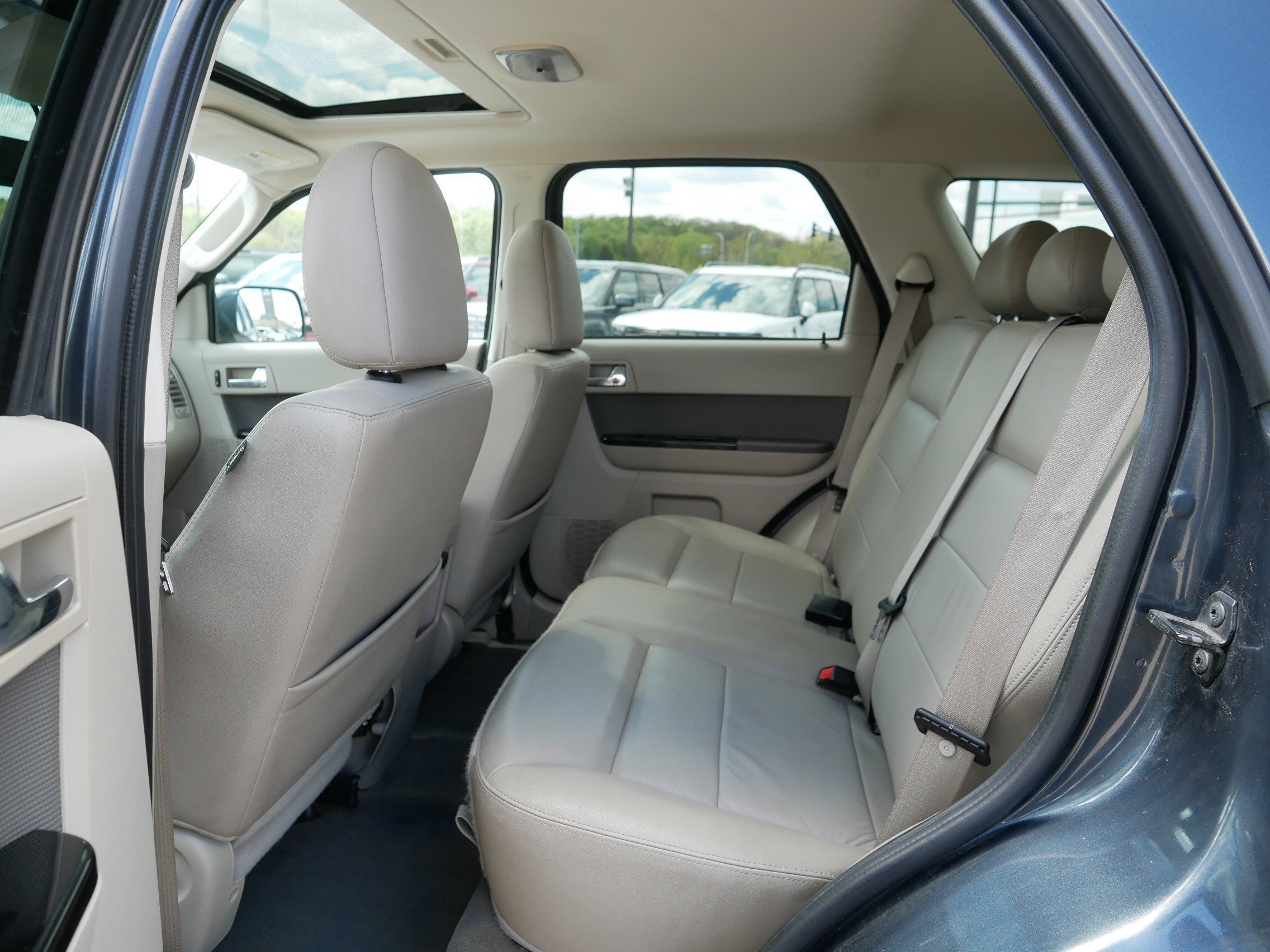 Used 2009 Ford Escape 2WD Hybrid image 16