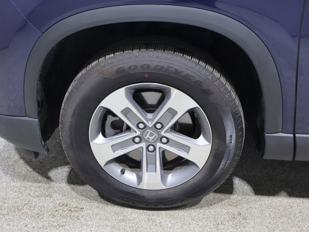 Used 2025 Honda Pilot EX-L image 8