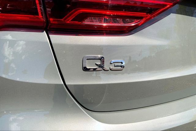 Used 2021 Audi Q3 2.0T Premium image 8