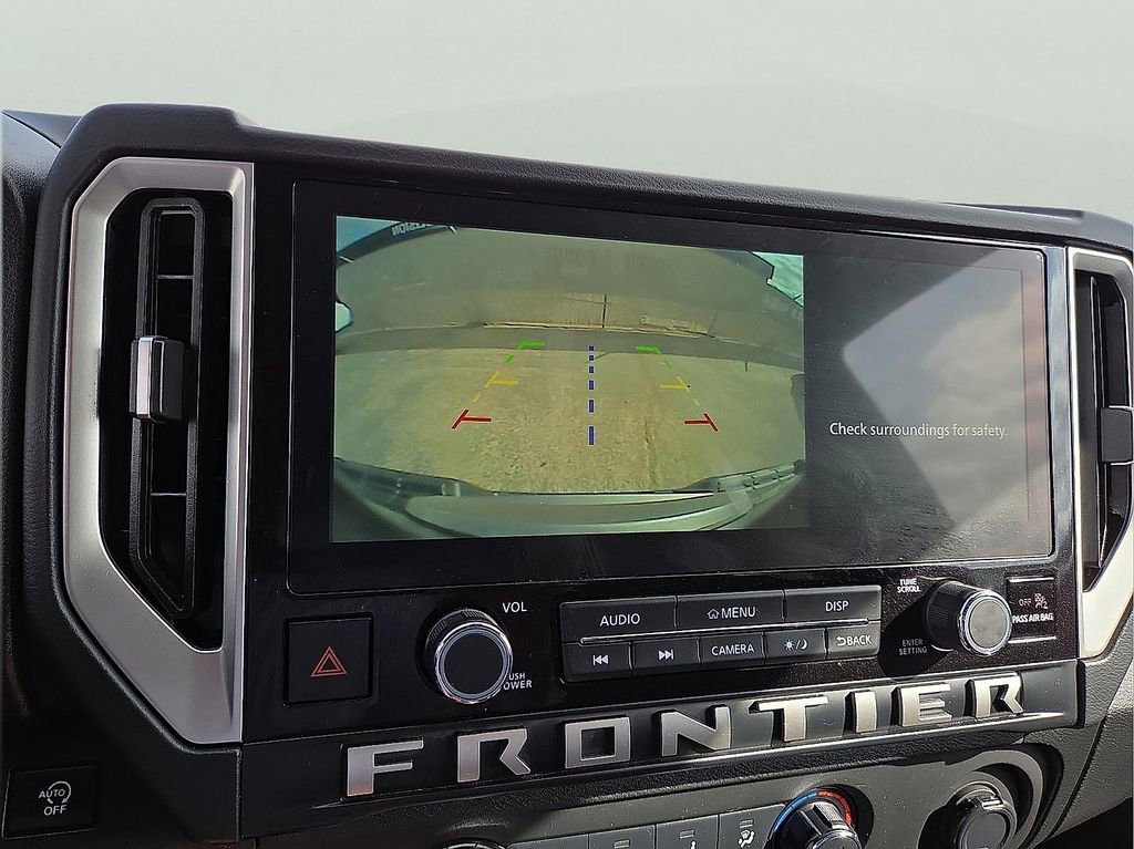 Used 2025 Nissan Frontier SV RWD image 19
