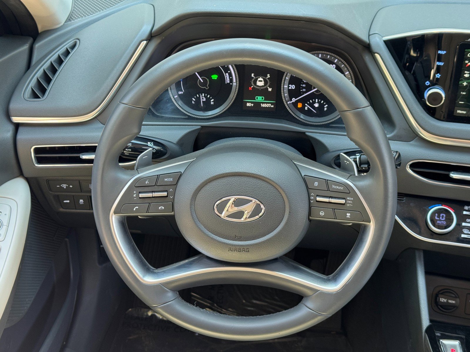 Used 2023 Hyundai Sonata SEL w/ Cargo Package FWD image 18