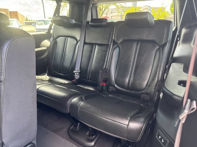 Used 2024 Jeep Wagoneer L Series II w/ Flexible Seating Group AWD/4WD image 17