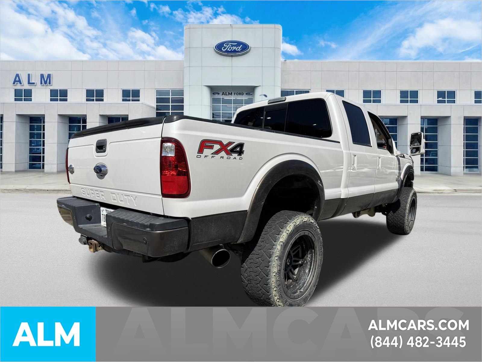 Used 2015 Ford F250 King Ranch w/ FX4 Off-Road Package image 9