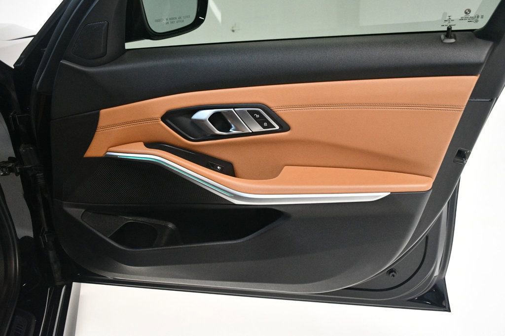 Used 2021 BMW 330i xDrive Sedan image 26