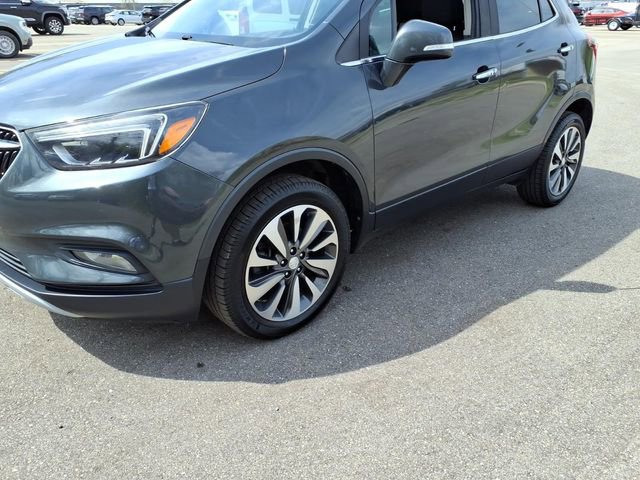 Used 2017 Buick Encore Essence AWD/4WD image 4