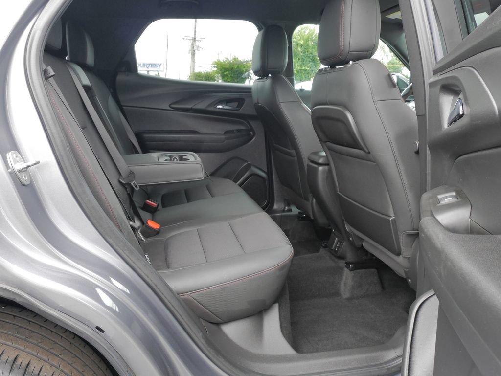 Used 2021 Chevrolet TrailBlazer RS w/ Technology Package AWD/4WD image 11