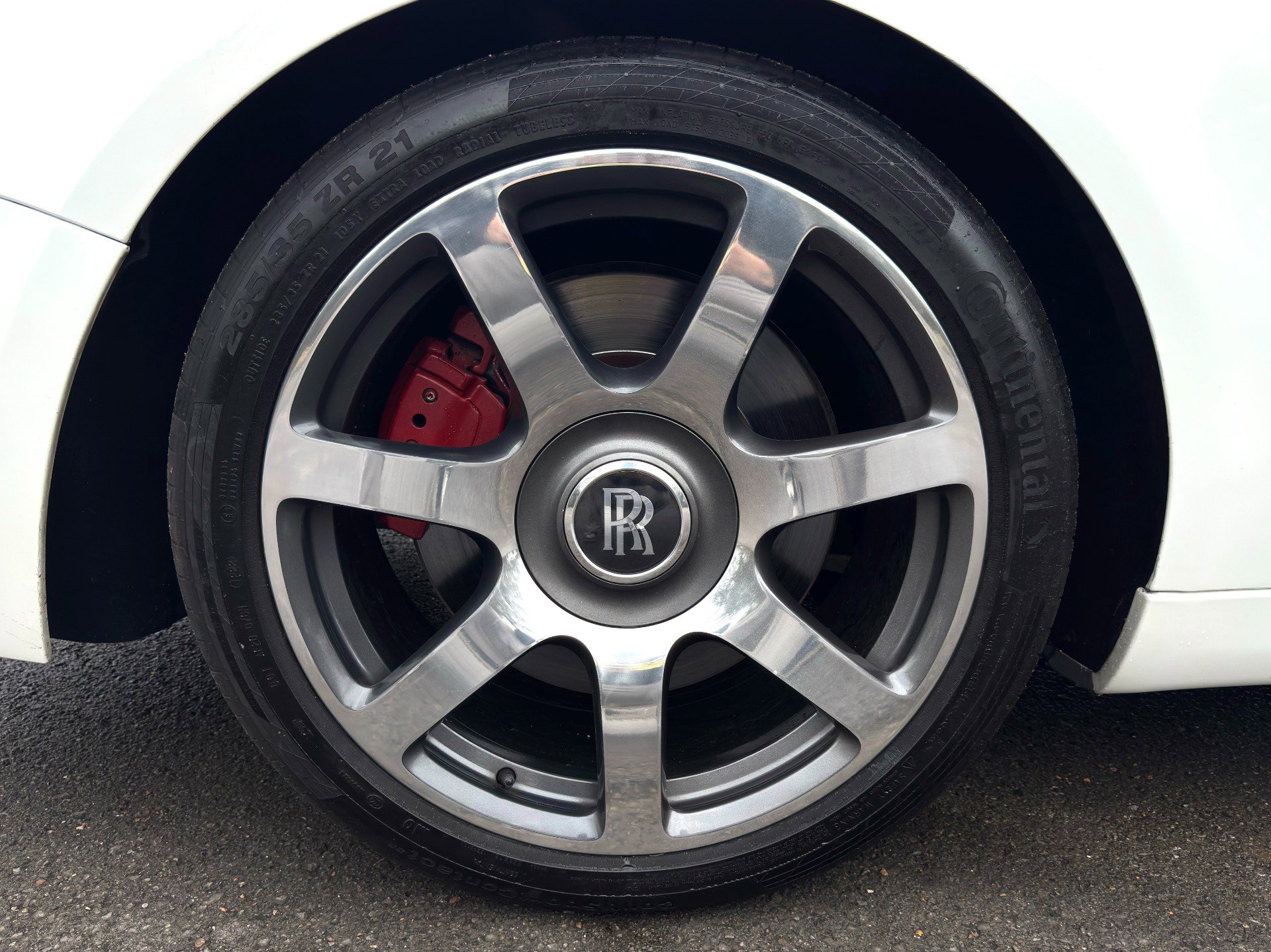 Used 2016 Rolls-Royce Wraith image 15