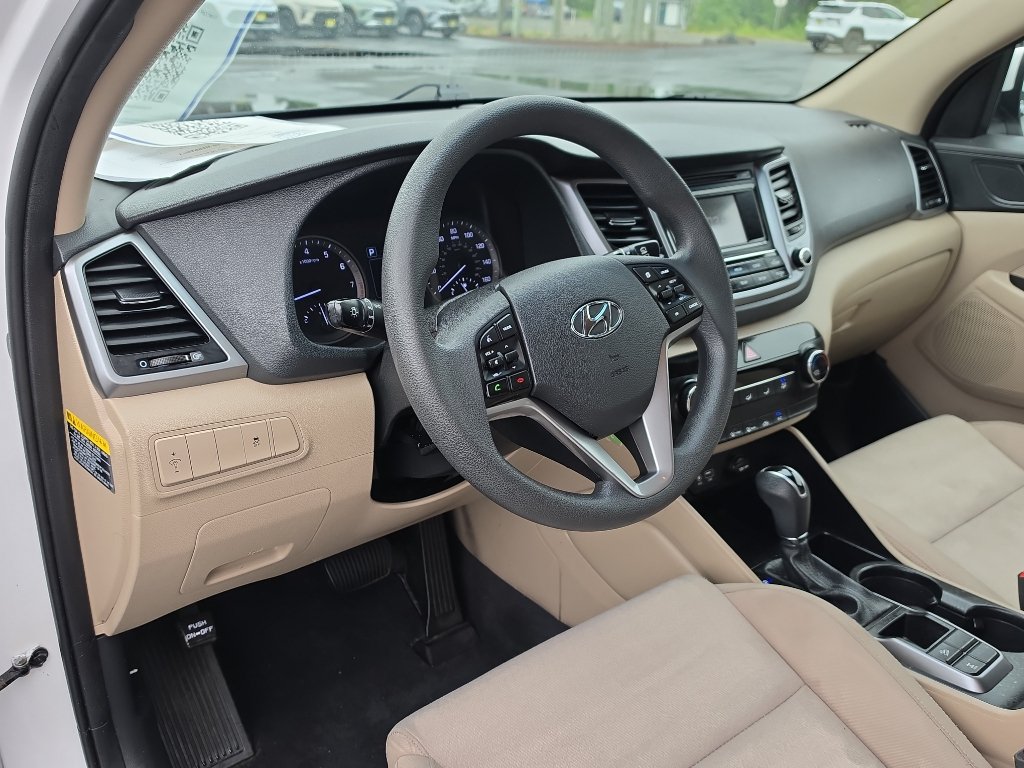 Used 2018 Hyundai Tucson SE AWD/4WD image 14