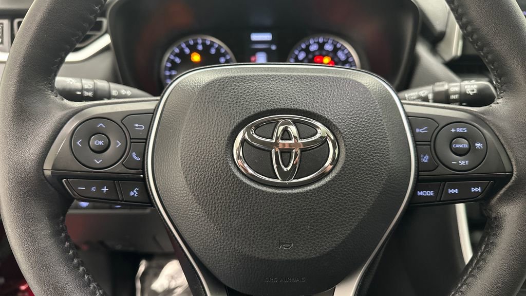 Certified 2022 Toyota RAV4 XLE Premium image 15