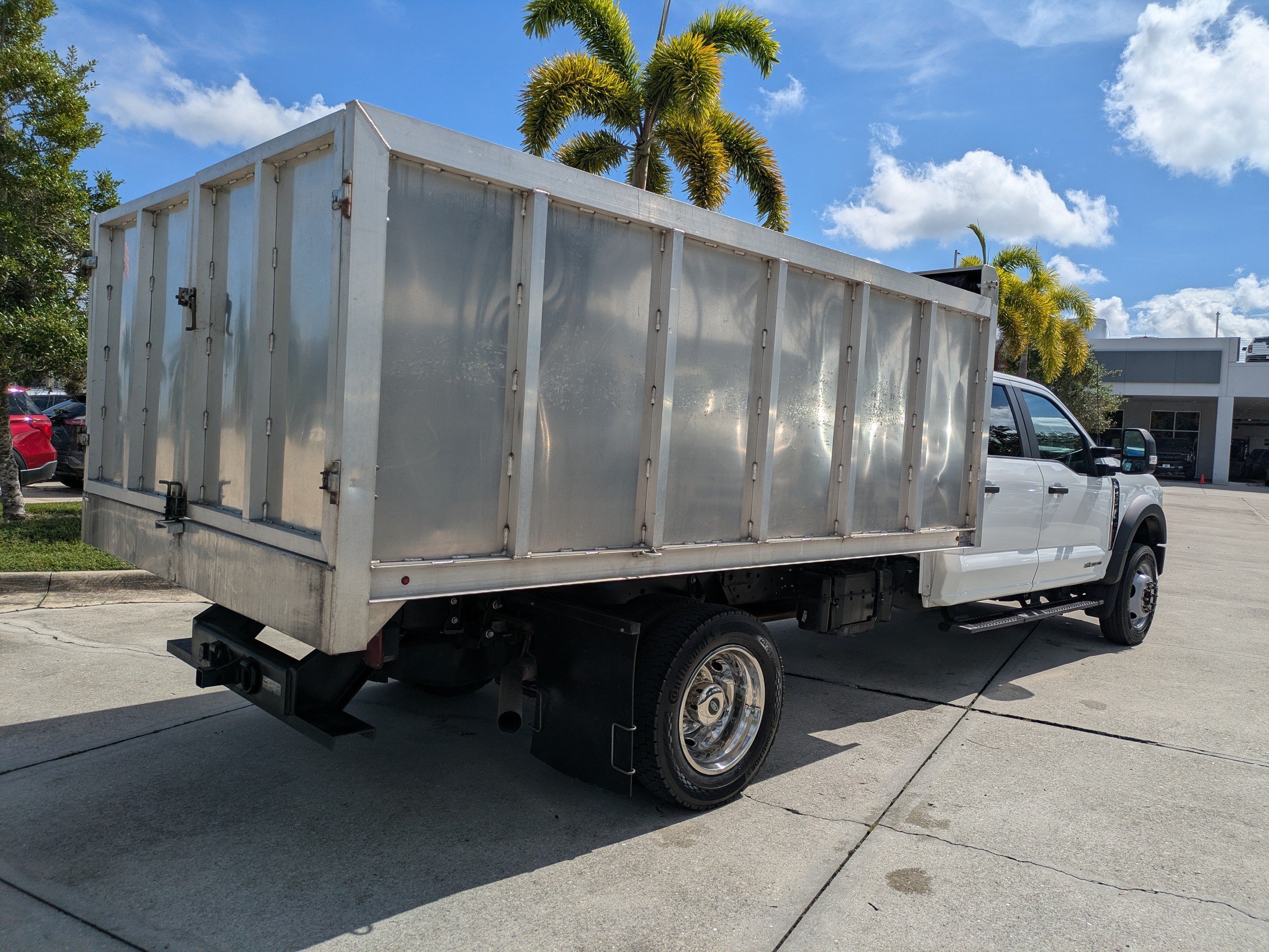 Certified 2023 Ford F550 4x4 Crew Cab Super Duty image 4